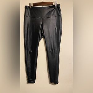 Faux leather leggings by simply Vera